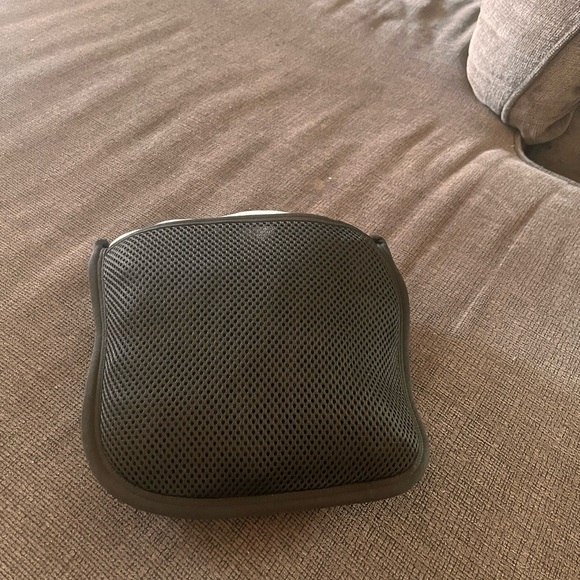 Baby car seat cover/ doubles to nursing cover, new without tag - Picture 4 of 4